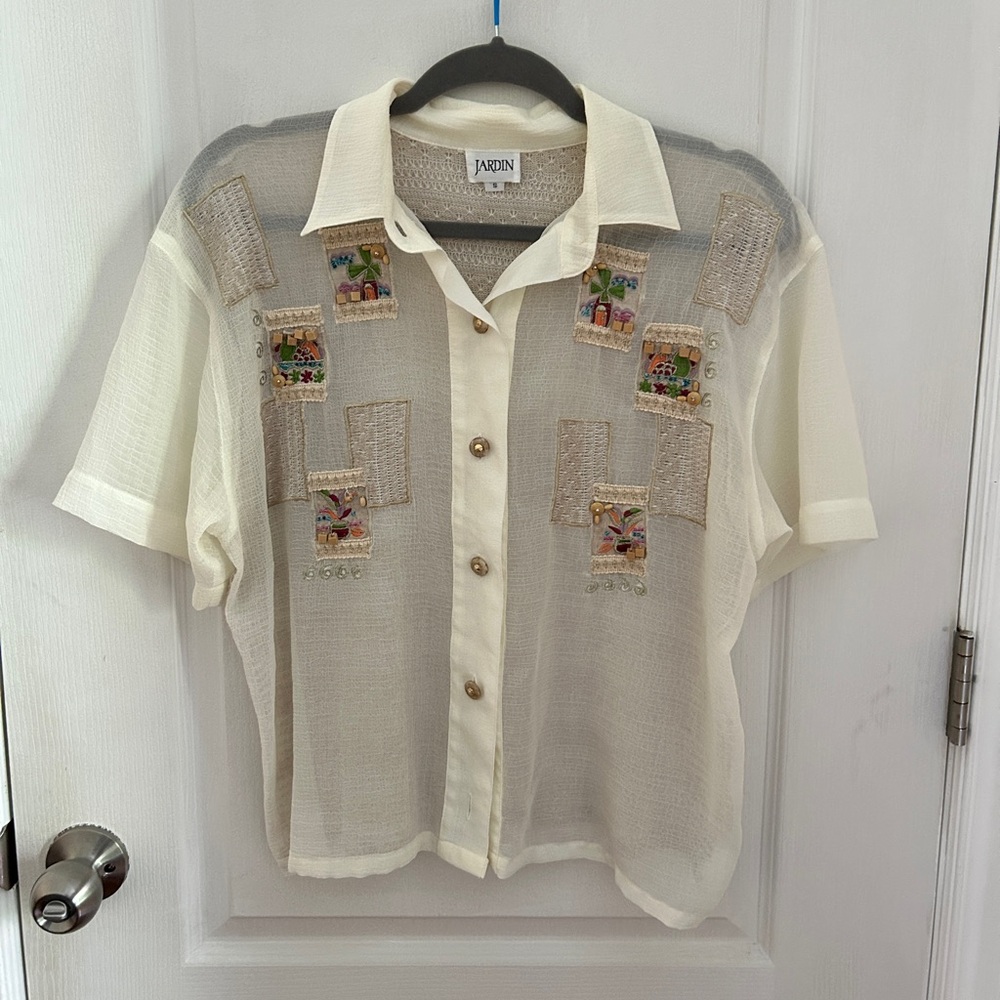 Jadion Women's Cream Button Down Shirt